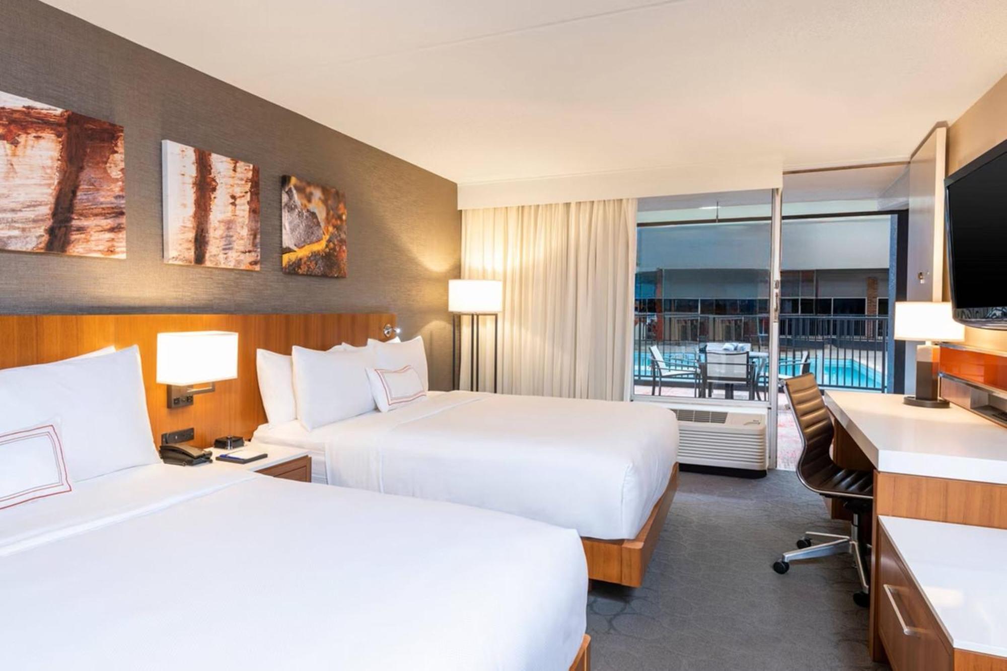 Sonesta Hotel Grand Rapids Airport Kentwood Extérieur photo