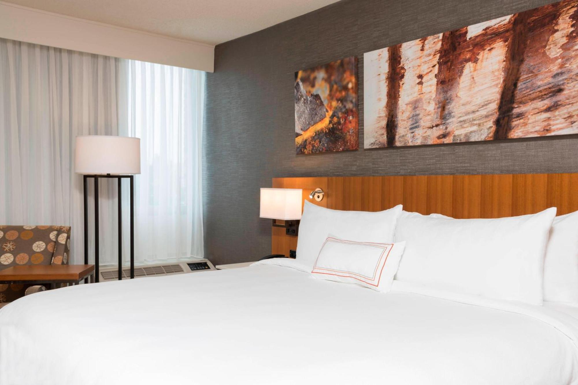 Sonesta Hotel Grand Rapids Airport Kentwood Extérieur photo