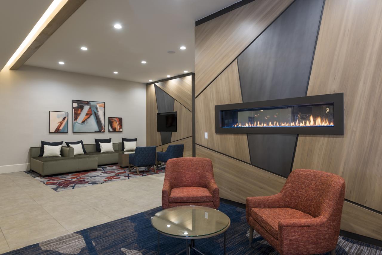 Sonesta Hotel Grand Rapids Airport Kentwood Extérieur photo