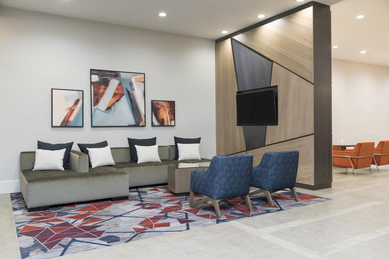 Sonesta Hotel Grand Rapids Airport Kentwood Extérieur photo
